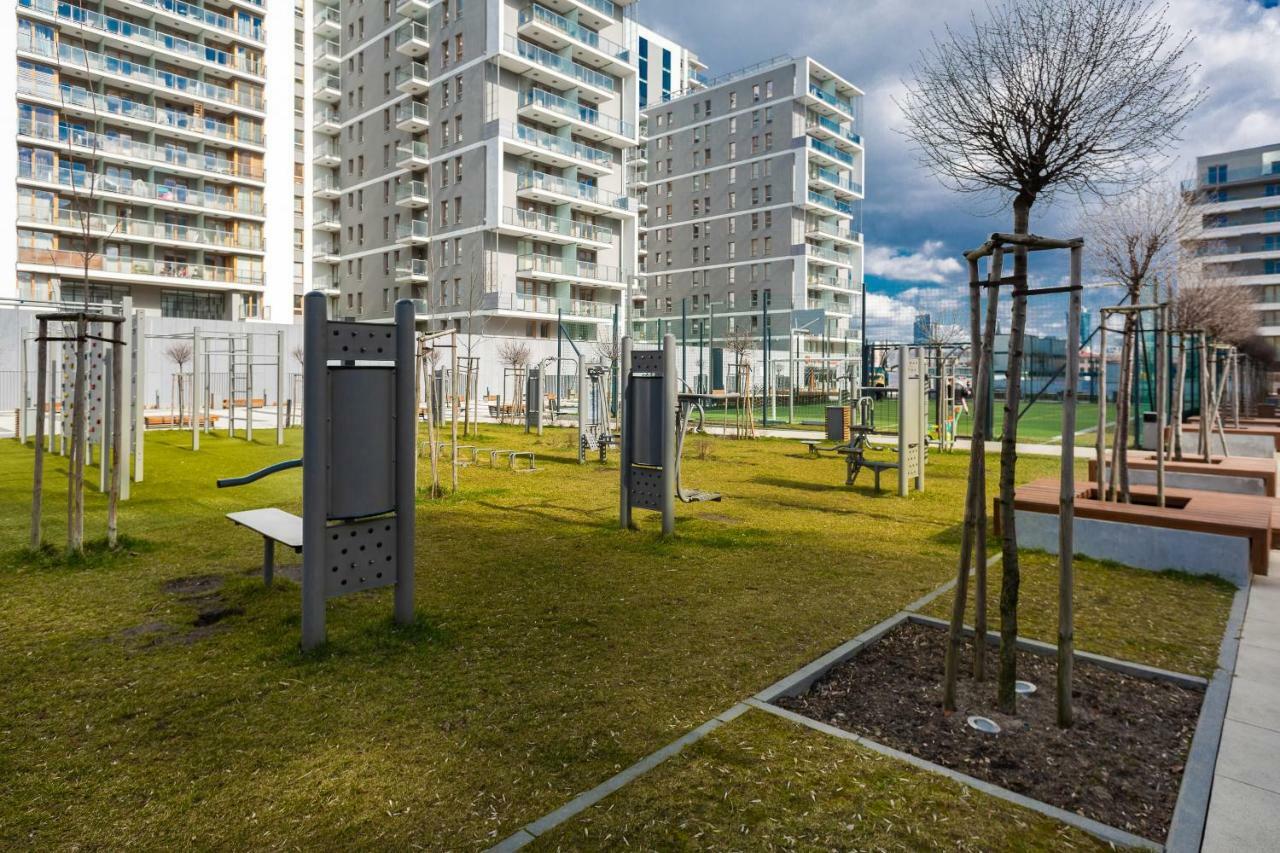 Apartments Varsovia Kasprzaka By Noclegi Renters Varsóvia Exterior foto